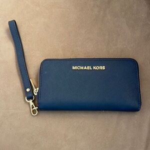 michael kors wallet